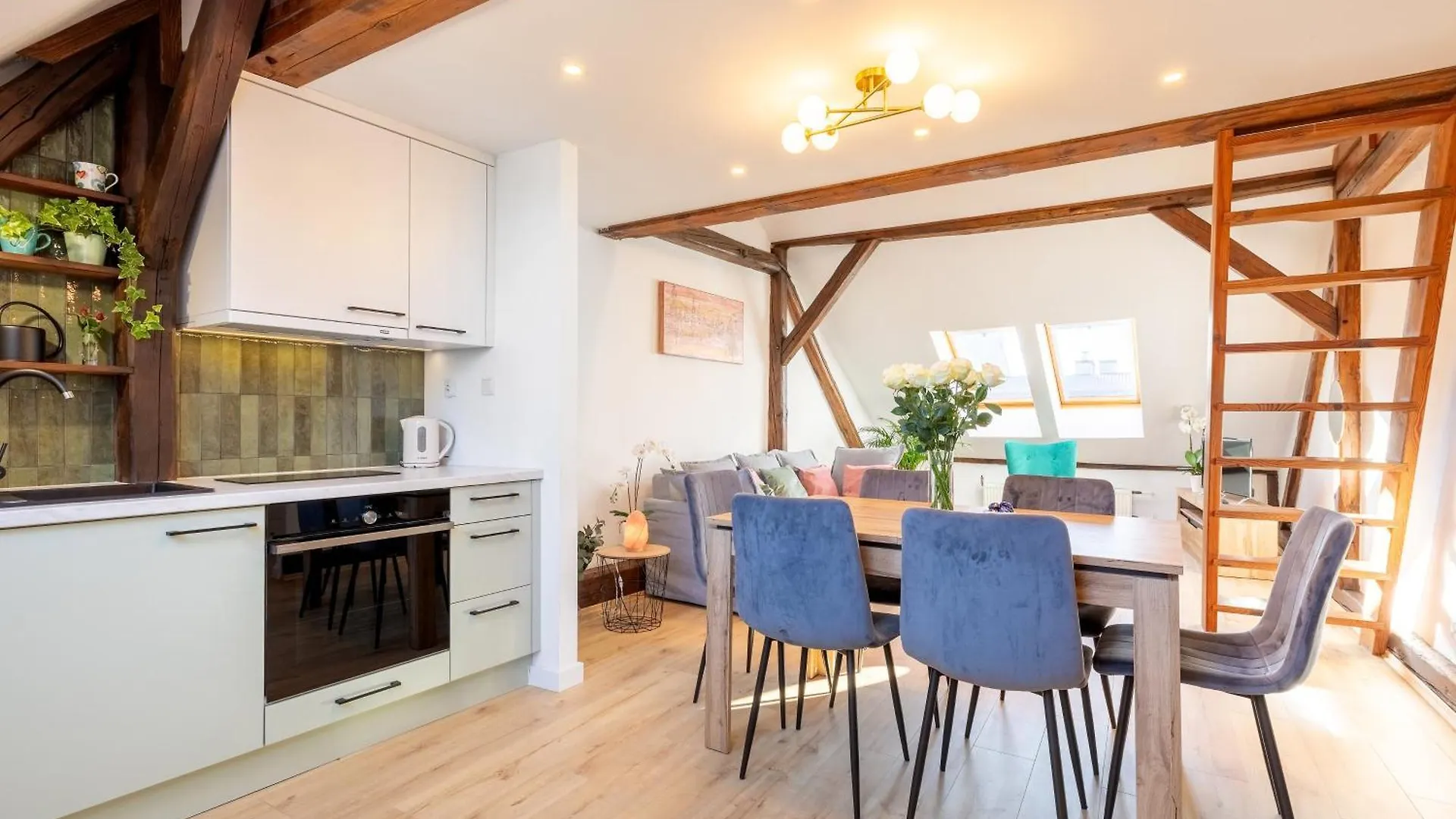 Apartment With Entresol Old Town Krakow