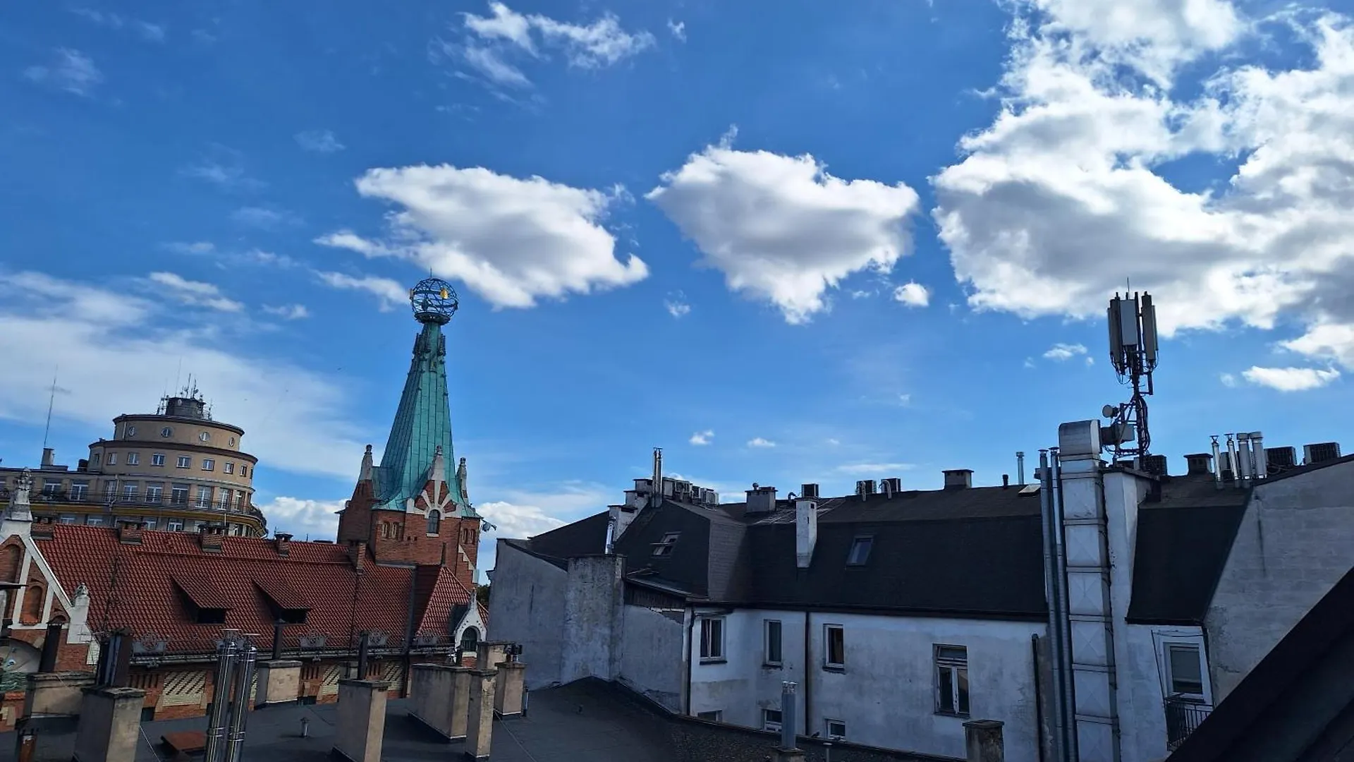 Apartment With Entresol Old Town Krakow Poland